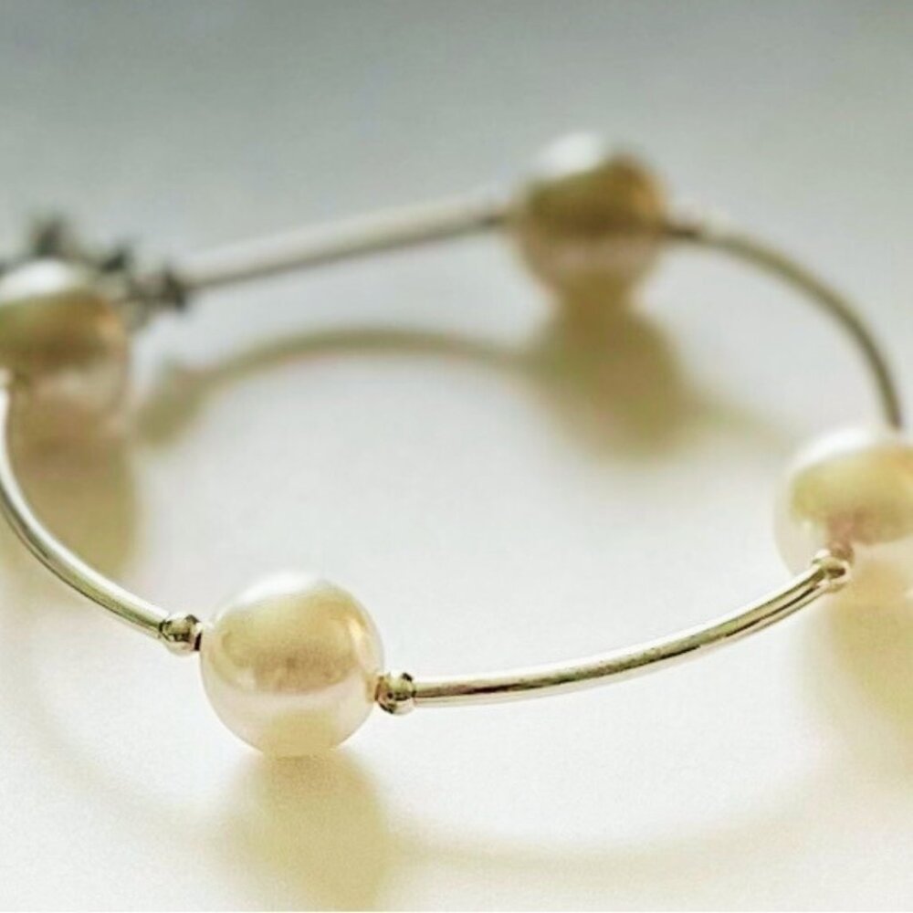 Blessings Bracelet with Silver and White Pearls